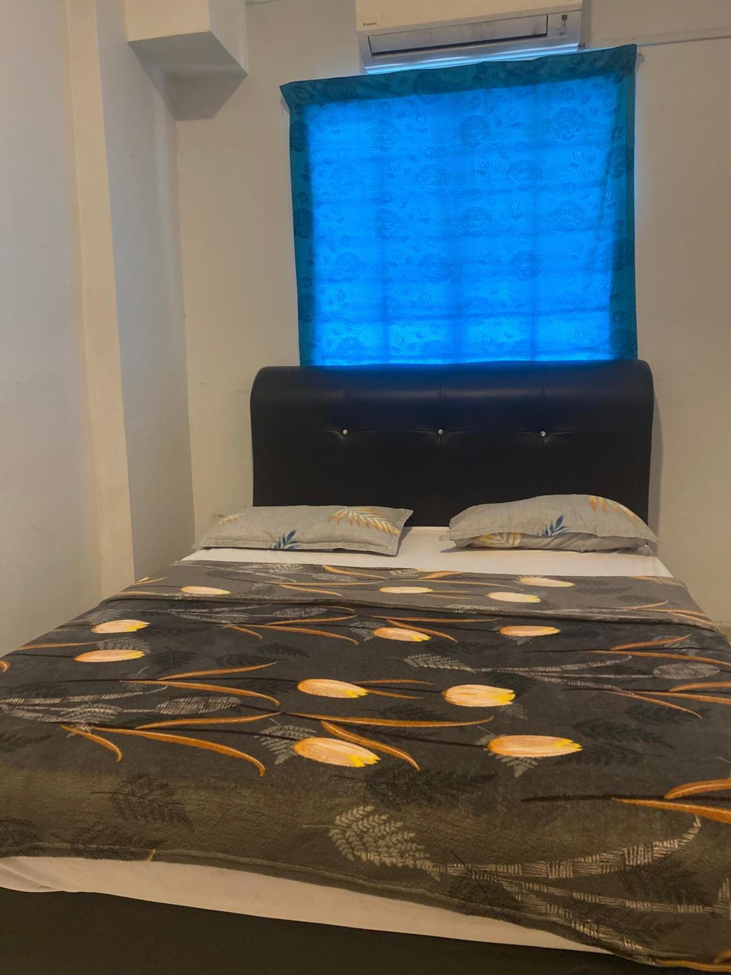 Adel Corus Paradise Lagoon Apartment Porto Dickson Exterior foto